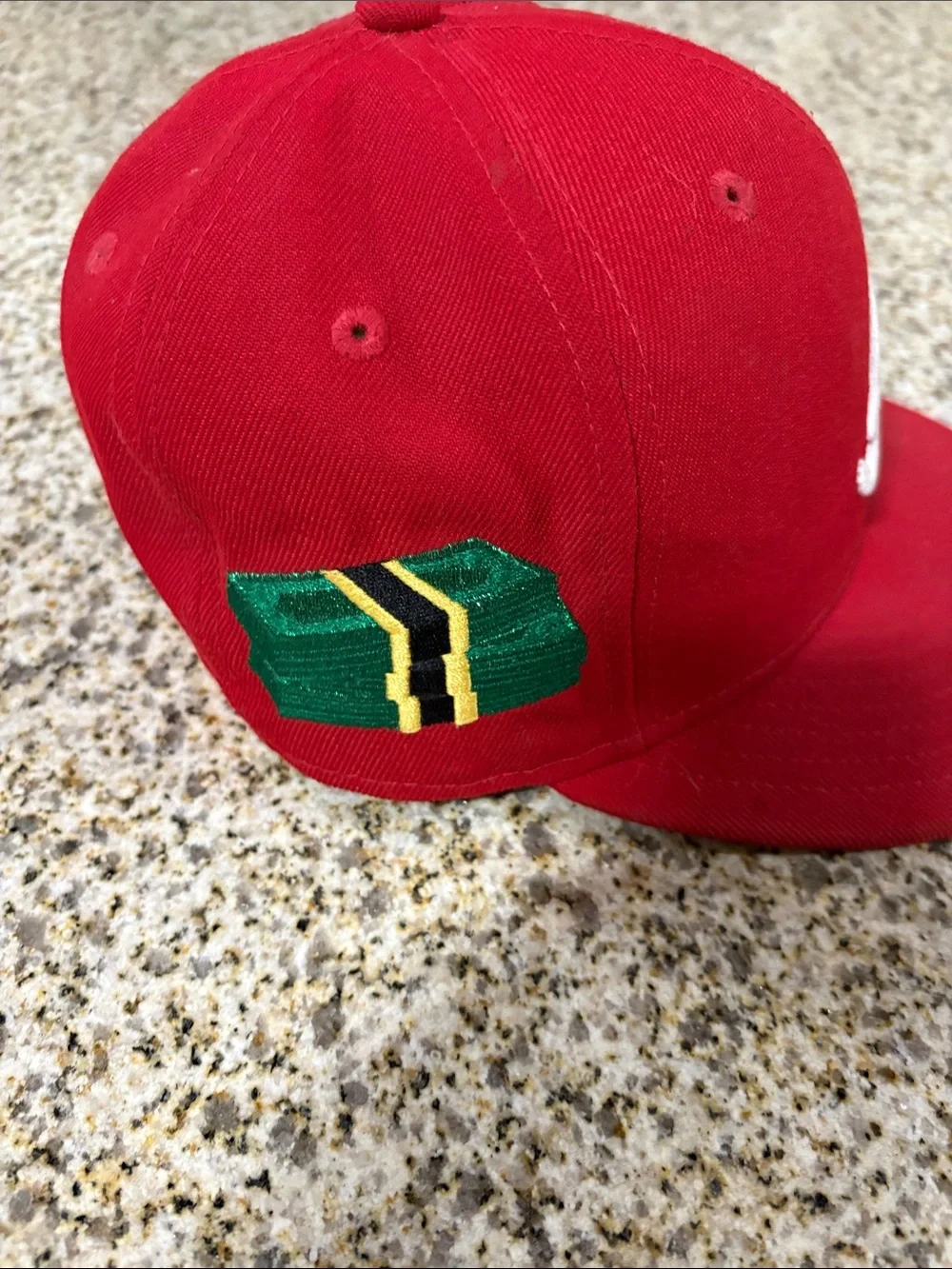 Lids hat - Picture 2 of 3